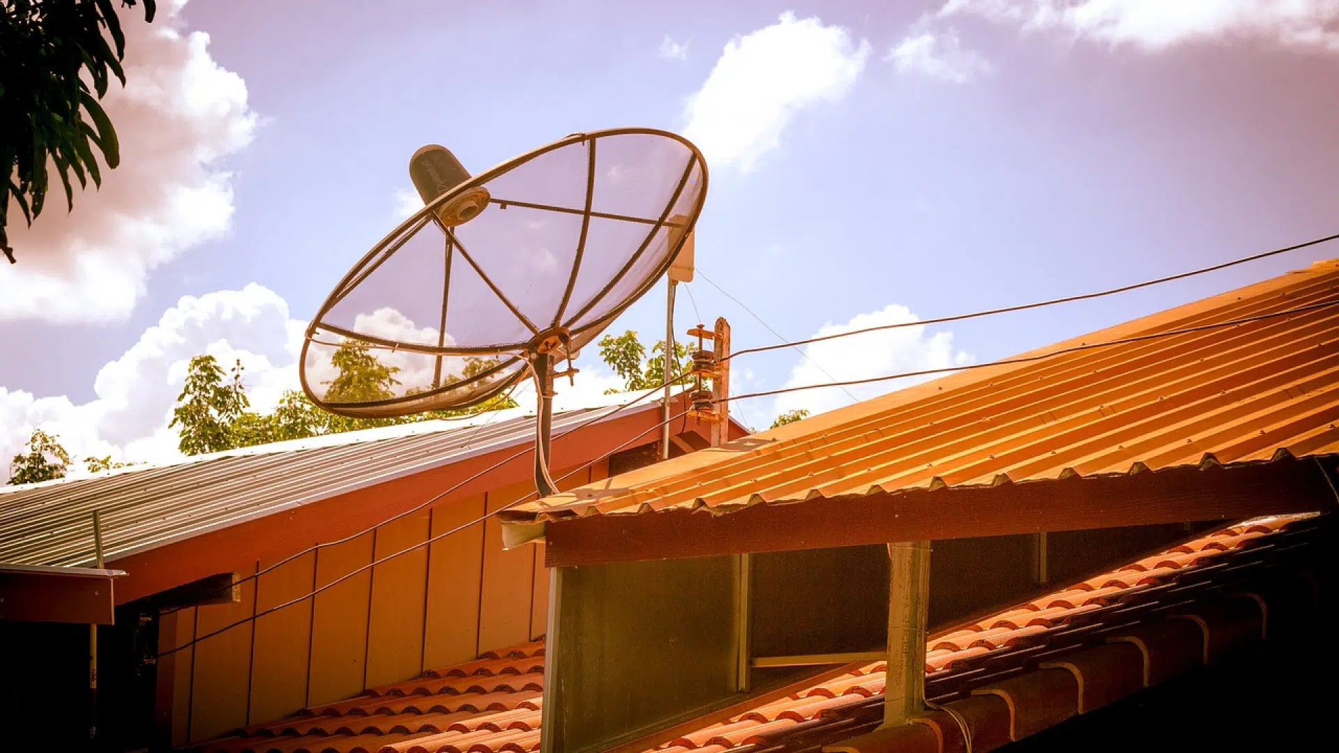 Comment recevoir la tnt par satellite ?